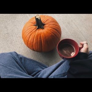 Meet your Posher, Caitlyn